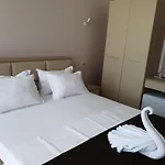 Solea Hotel