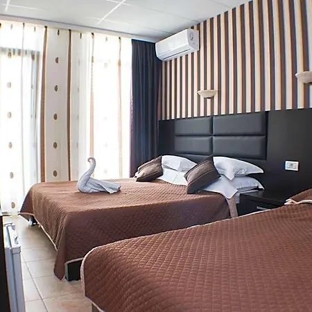 Hotel Solea Mamaja